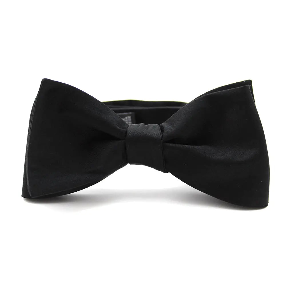 Zwarte vlinderdas (zelf strikken) van zijde, klassiek model 'blade' - Strikjes van het merk Hein Strijker